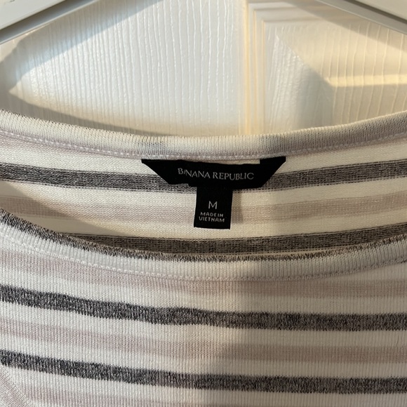 Summer top - Picture 2 of 3